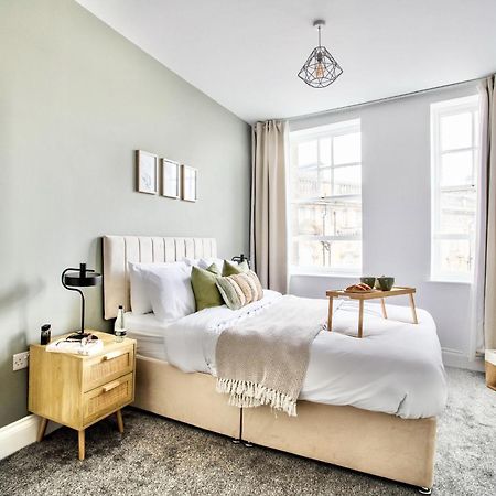 The Yorkshire Crown - Luxury Apartment - Free Parking Nearby Гаррогейт Екстер'єр фото