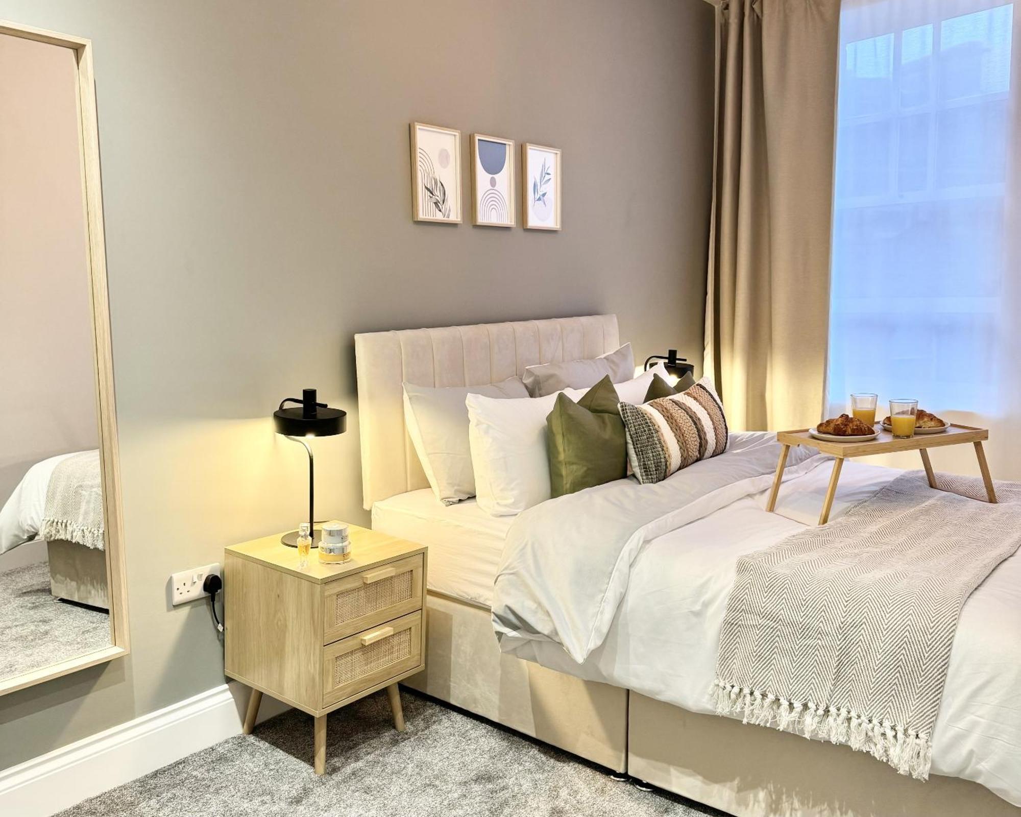 The Yorkshire Crown - Luxury Apartment - Free Parking Nearby Гаррогейт Екстер'єр фото