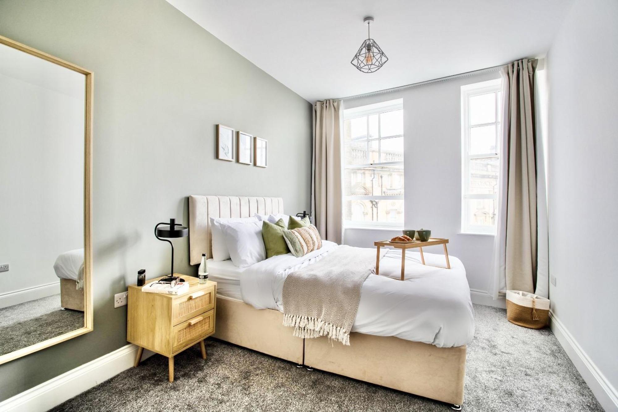 The Yorkshire Crown - Luxury Apartment - Free Parking Nearby Гаррогейт Екстер'єр фото