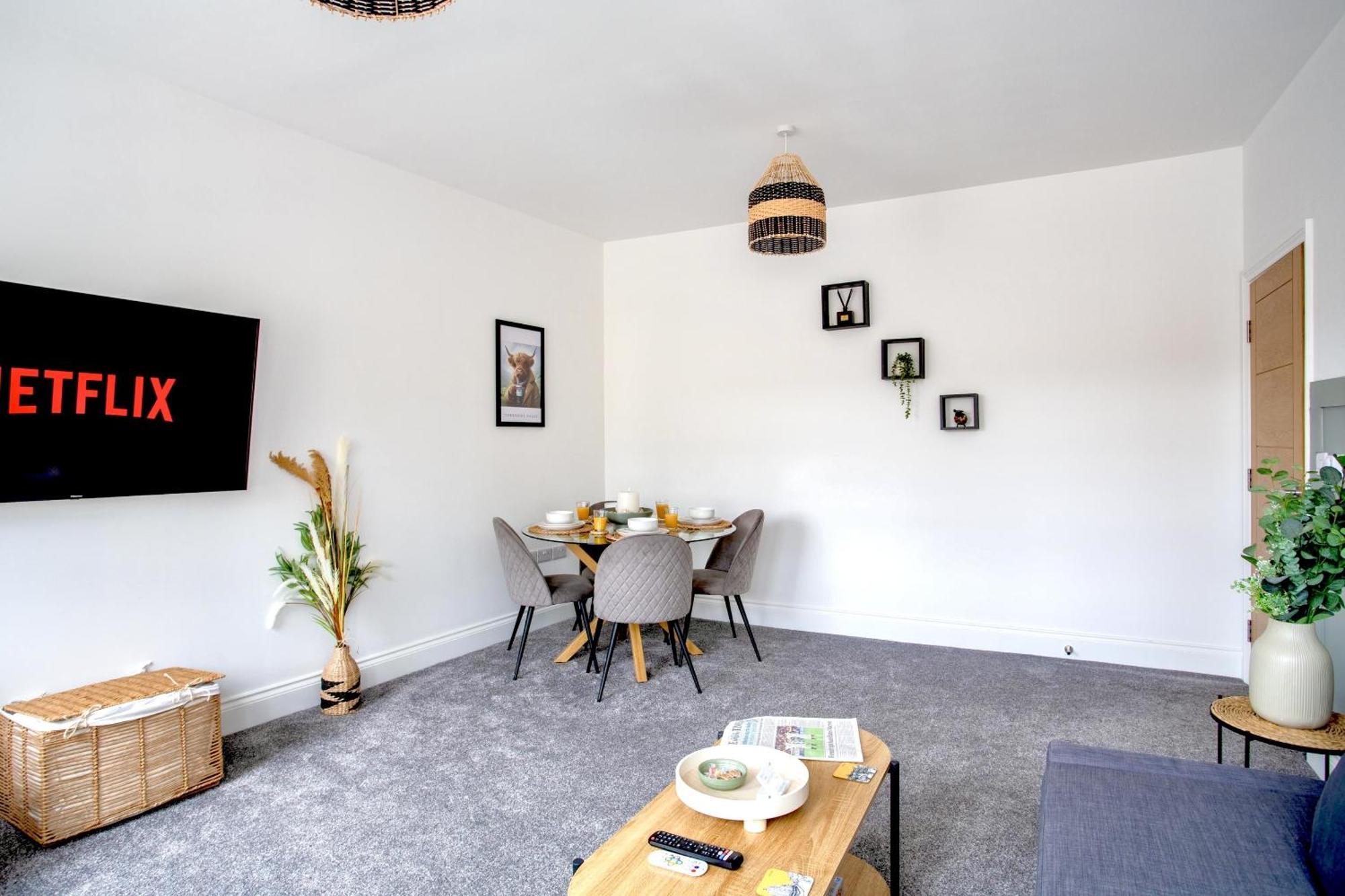The Yorkshire Crown - Luxury Apartment - Free Parking Nearby Гаррогейт Екстер'єр фото