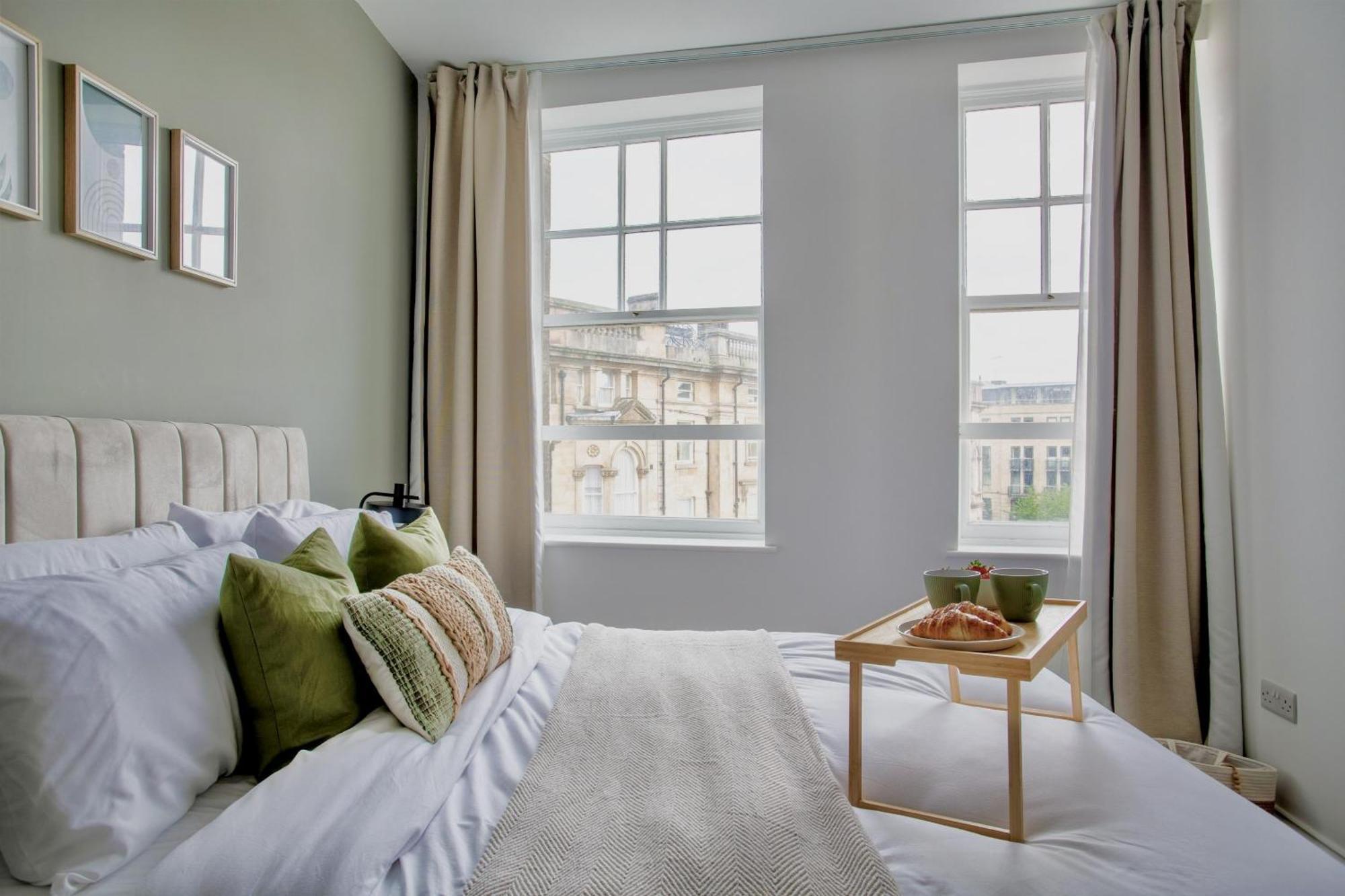 The Yorkshire Crown - Luxury Apartment - Free Parking Nearby Гаррогейт Екстер'єр фото